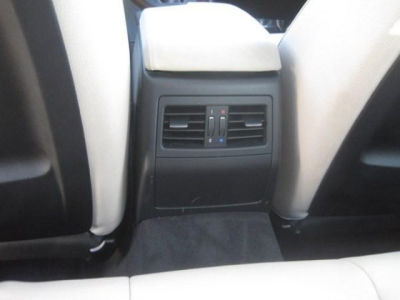 2011 BMW 328  i xDrive