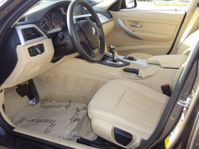 2012 BMW 328  i