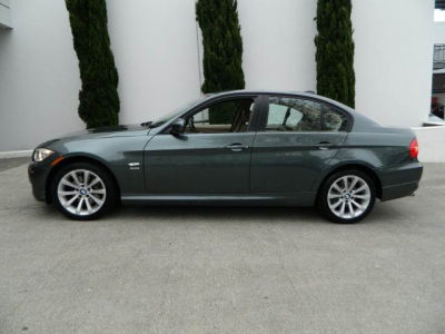 2011 BMW 328  i xDrive