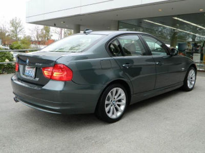 2011 BMW 328  i xDrive