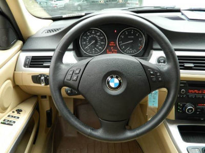 2011 BMW 328  i xDrive