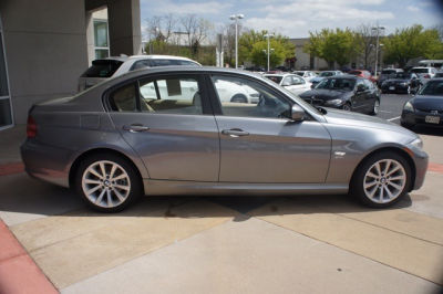 2011 BMW 328  i xDrive