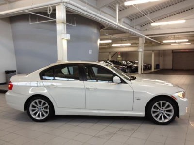 2011 BMW 328  i xDrive
