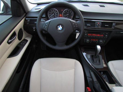 2011 BMW 328  i