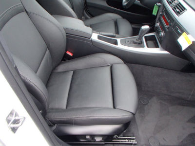 2011 BMW 328  i xDrive