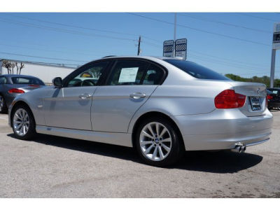 2011 BMW 328  i