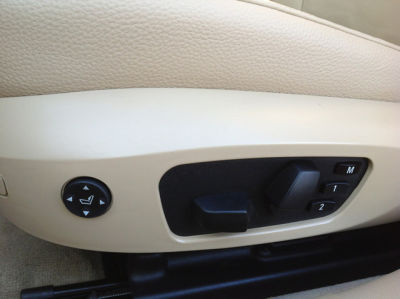 2011 BMW 328  i xDrive