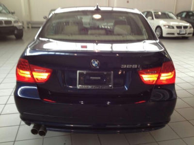 2011 BMW 328  i xDrive