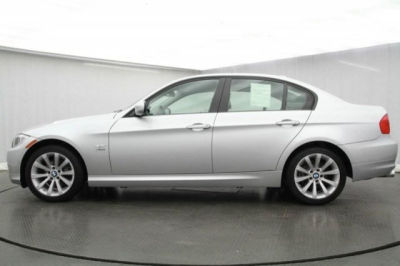 2011 BMW 328  i xDrive