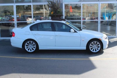 2011 BMW 328  i xDrive