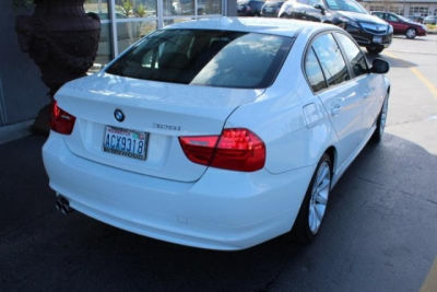 2011 BMW 328  i xDrive