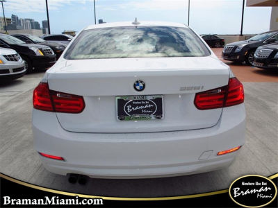 2012 BMW 328  i