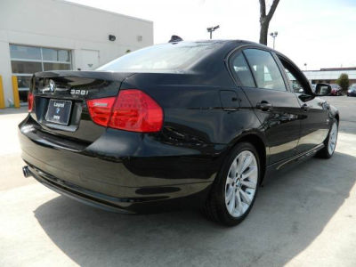 2011 BMW 328  i xDrive