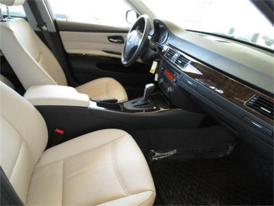 2011 BMW 328  i xDrive