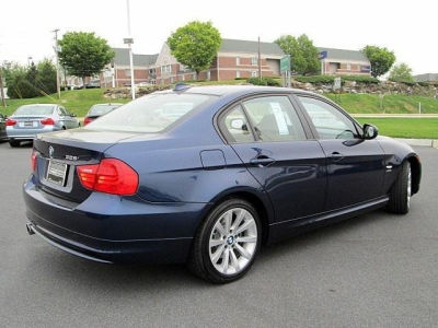 2011 BMW 328  i xDrive