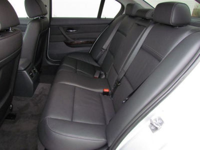 2011 BMW 328  i