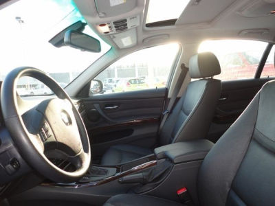 2011 BMW 328  i xDrive