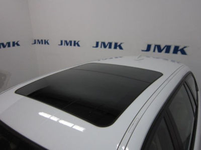 2011 BMW 328  i xDrive