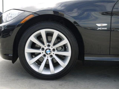 2011 BMW 328  i xDrive