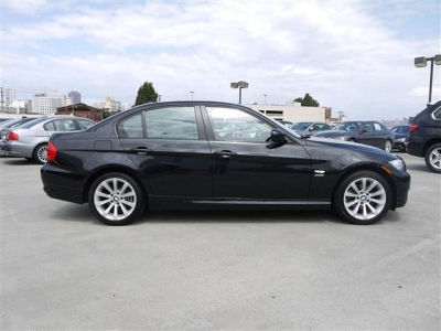 2011 BMW 328  i xDrive
