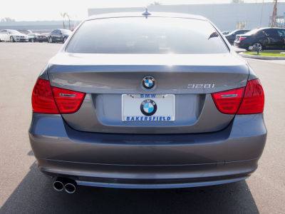 2011 BMW 328  i