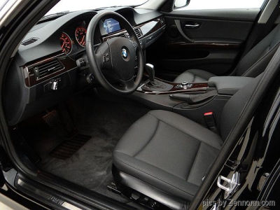 2011 BMW 328  i xDrive