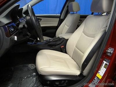 2011 BMW 328  i xDrive