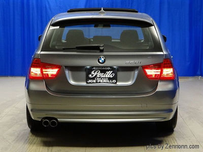 2010 BMW 328  i xDrive