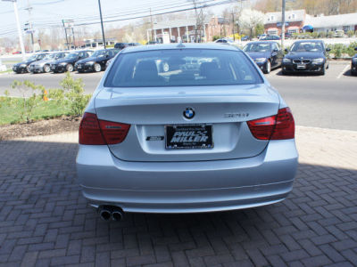 2011 BMW 328  i xDrive
