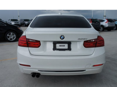 2012 BMW 328  i