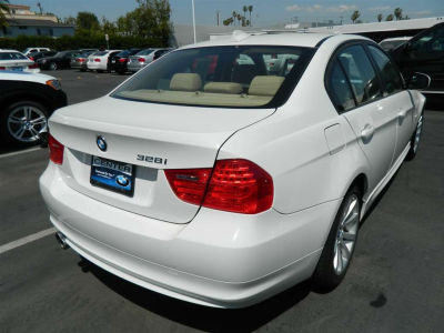 2011 BMW 328  i