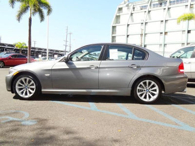 2011 BMW 328  i