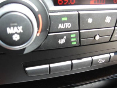 2011 BMW 328  i xDrive