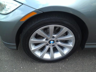 2011 BMW 328  i xDrive