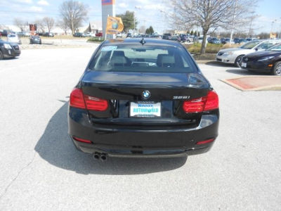 2012 BMW 328  i