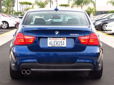 2011 BMW 328  i