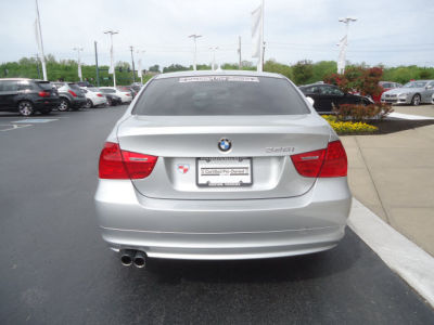 2011 BMW 328  i