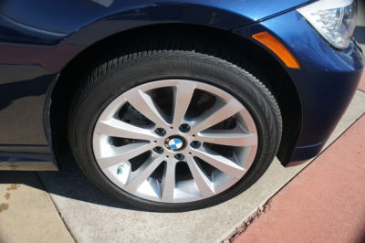 2011 BMW 328  i xDrive
