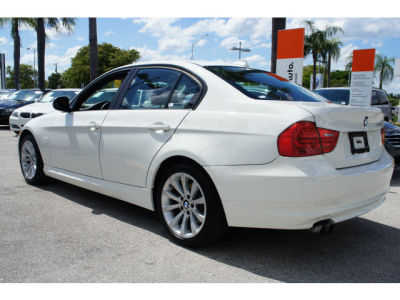2011 BMW 328  i