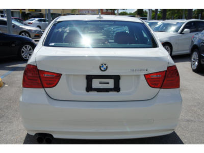2011 BMW 328  i