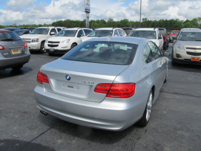 2011 BMW 328  i xDrive