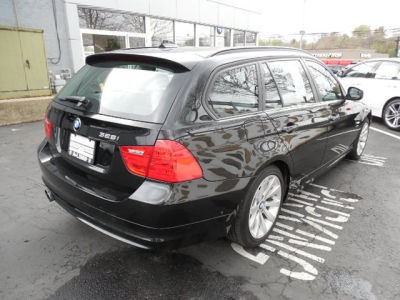 2011 BMW 328  i xDrive