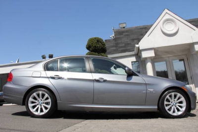 2011 BMW 328  i xDrive