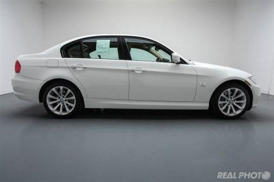 2011 BMW 328  i xDrive