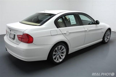 2011 BMW 328  i xDrive