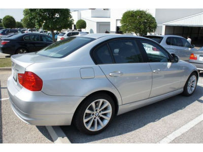 2011 BMW 328  i