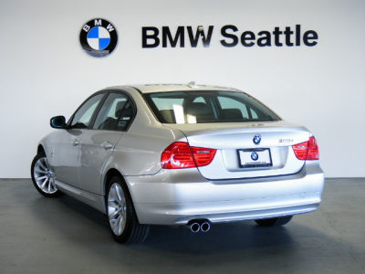 2011 BMW 328  i xDrive