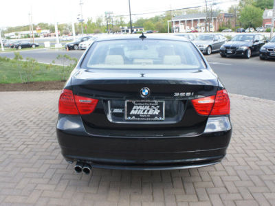 2011 BMW 328  i xDrive