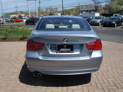 2011 BMW 328  i xDrive