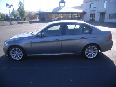 2011 BMW 328  i